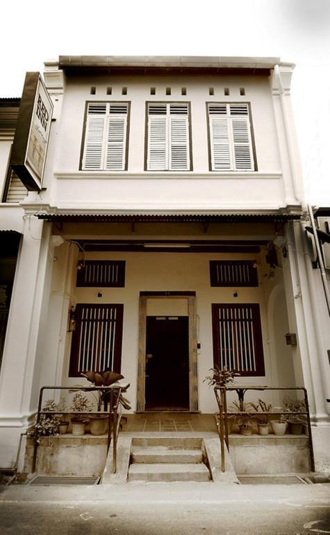 Red Inn Heritage Guest House George Town Exterior photo